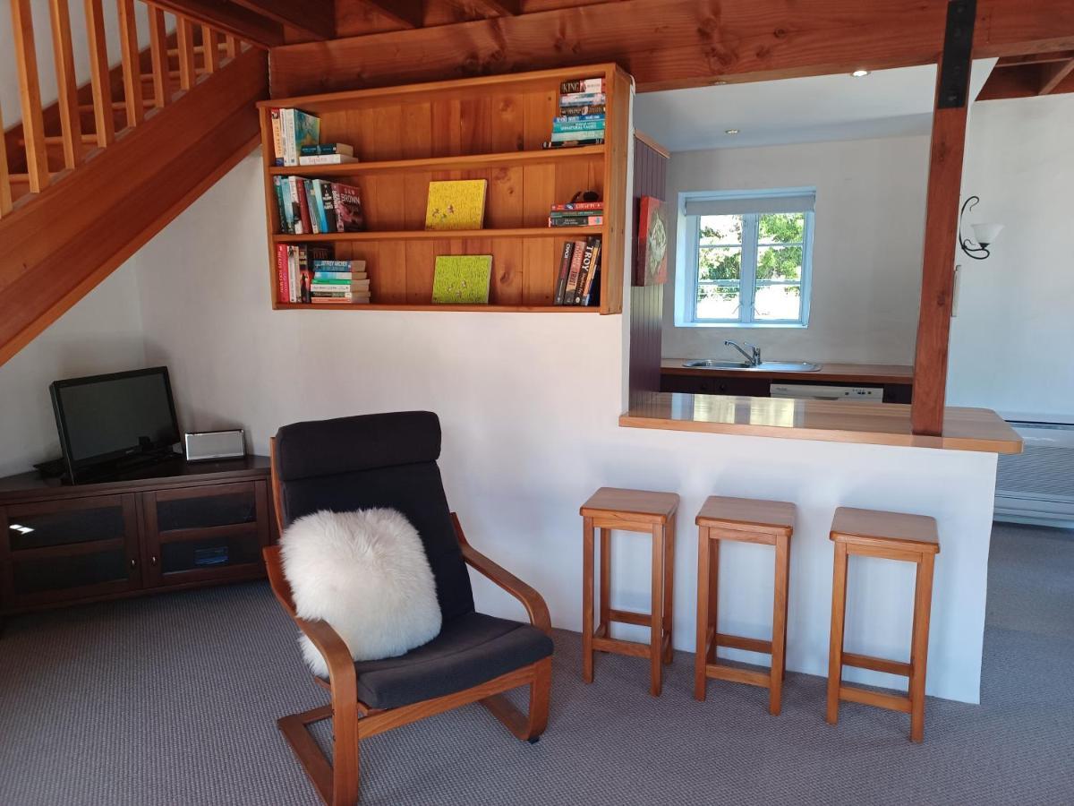 Pirita Vineyard Cottage. Upper Moutere Extérieur photo